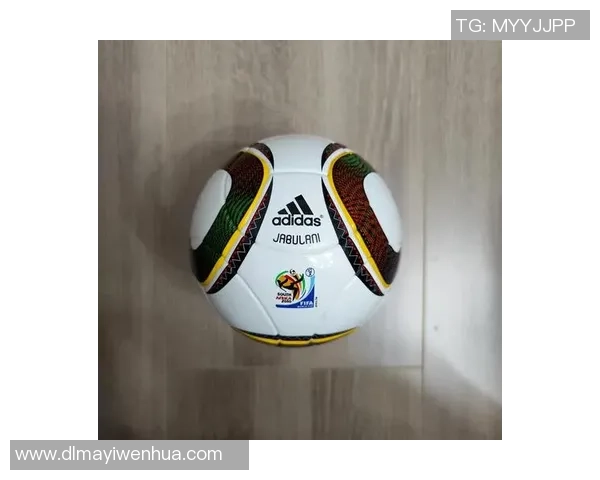 足球黄金战靴的荣耀与传奇：追寻历史上的最佳射手之路